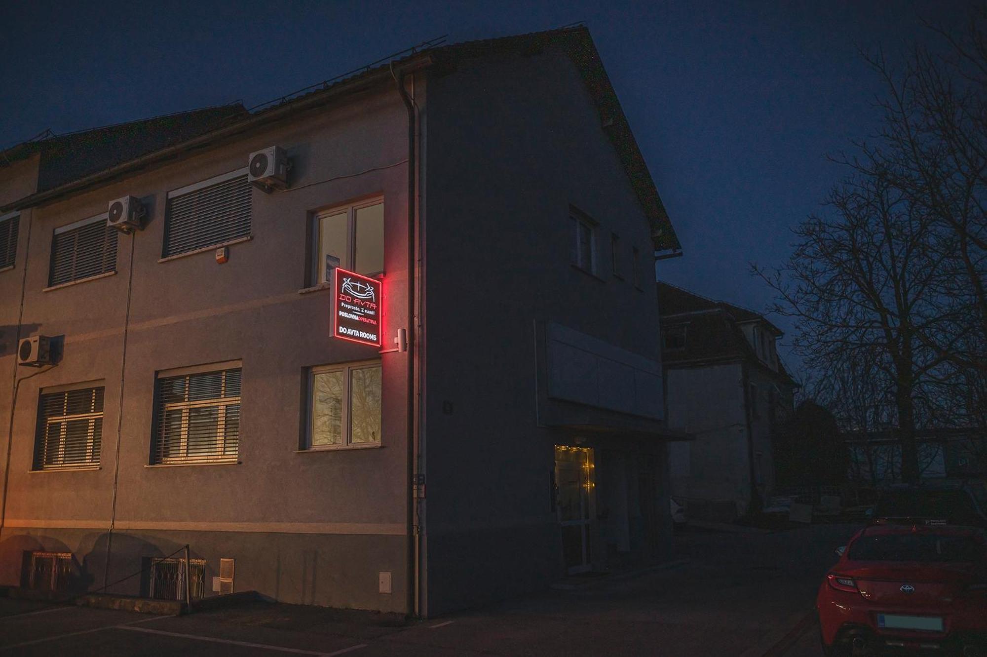 Do Avta Rooms Ljubljana Bagian luar foto