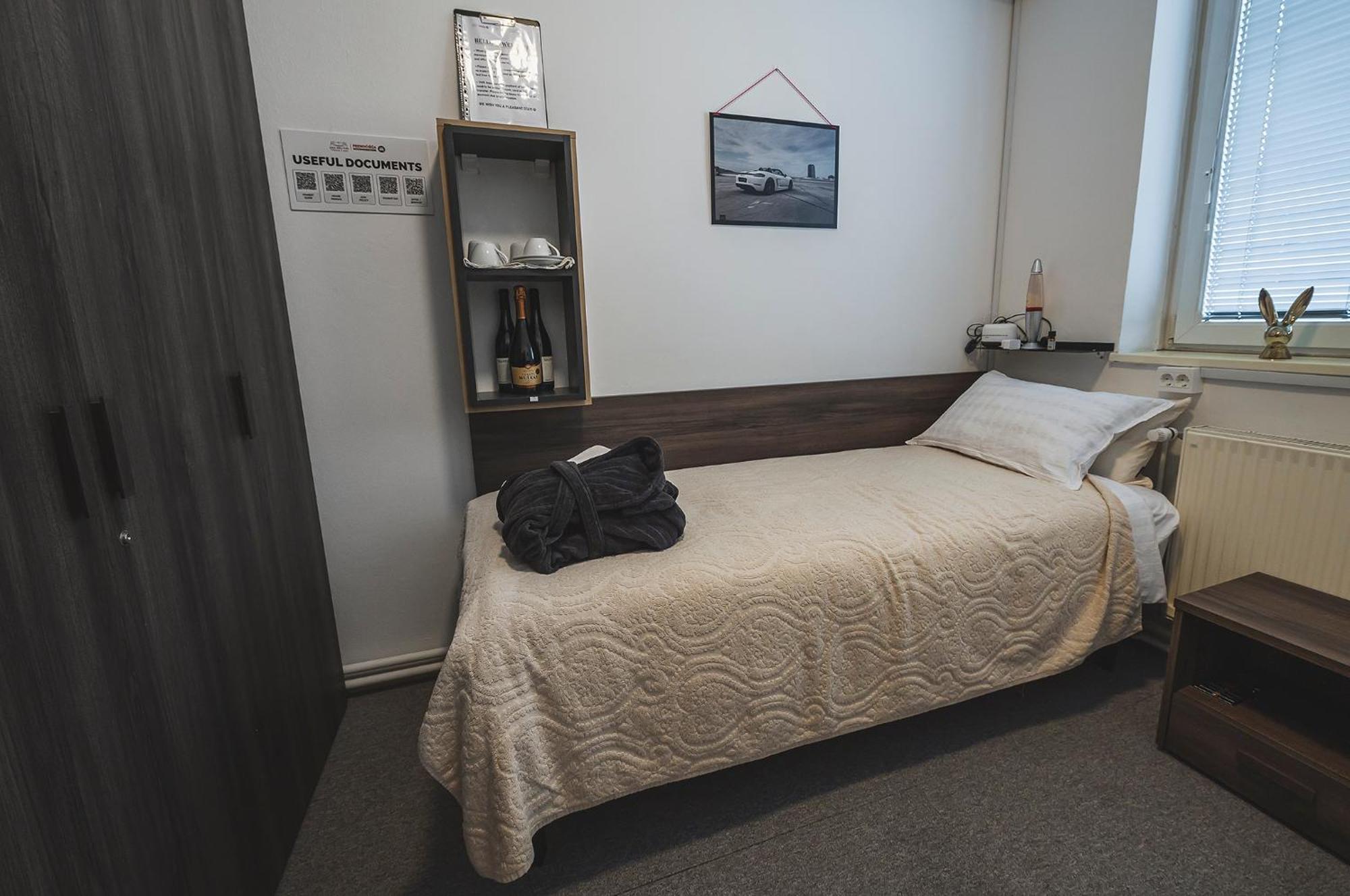 Do Avta Rooms Ljubljana Bagian luar foto
